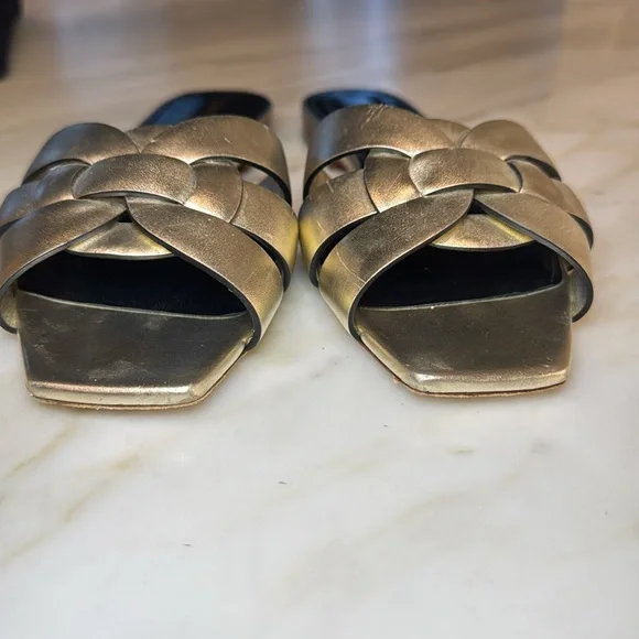 Saint Laurent Gold Sandals - Picture 4 of 6
